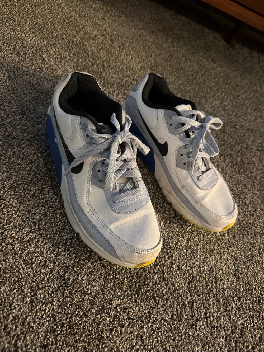 Nike Kids White/Black/Blue Low-Top Sneakers